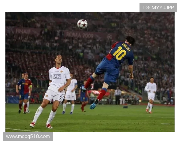 马尔基尼奥斯签名战袍欧冠决赛创高价超越梅西刷新巴黎拍卖纪录 马尔基尼奥斯签名战袍欧冠决赛创高价超越梅西刷新巴黎拍卖纪录